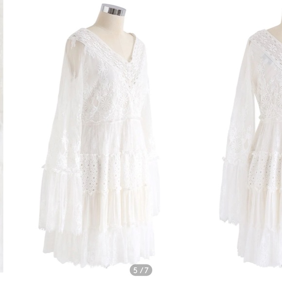 Chicwish white lace dress - Picture 2 of 3